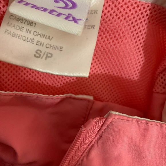 pink vintage windbreaker - Picture 2 of 3